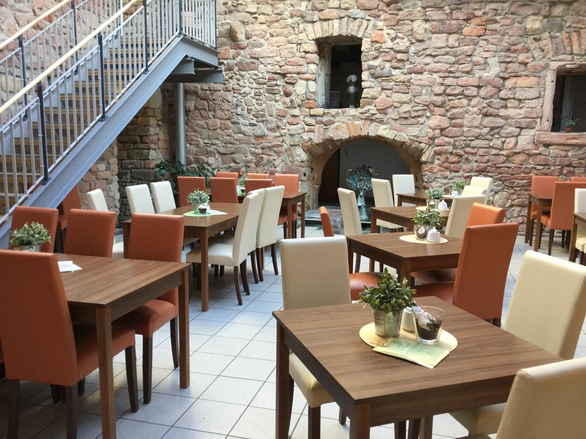 Hotel & Cafe Ritter Von Boehl Deidesheim Exteriör bild